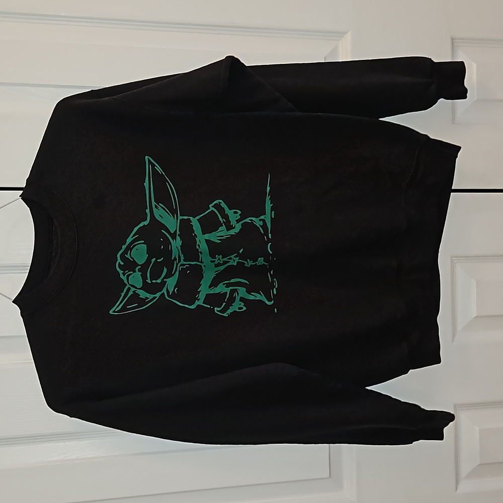 Baby Yoda crewneck small